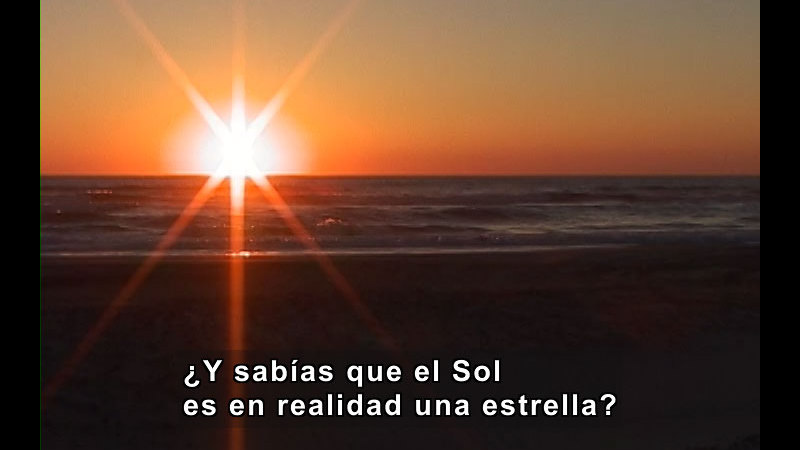 Still image from Sun and Stars (Spanish)