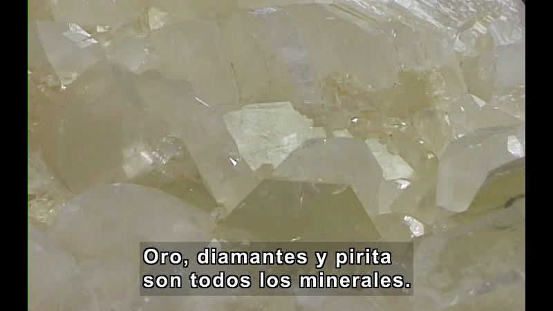 Still image from The Rock Cycle (Spanish)