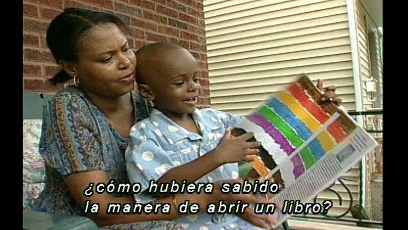 Still image from Steps To Reading (Spanish)