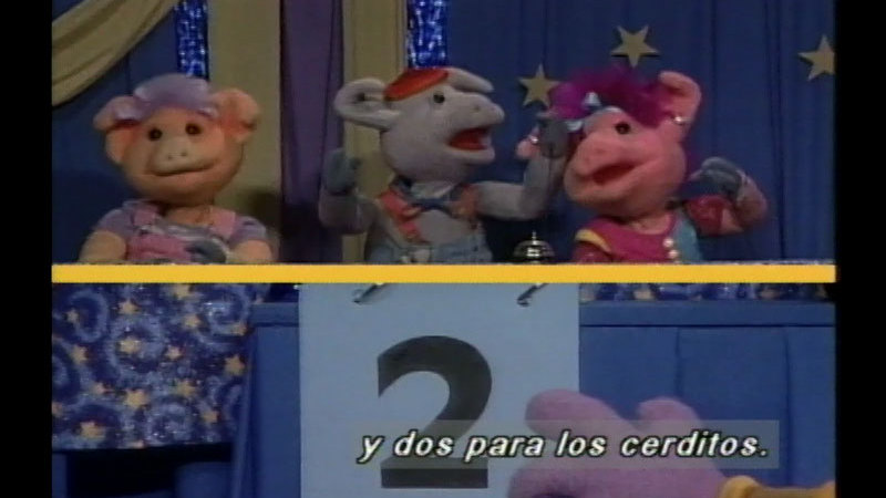 Still image from Salsa 212: Quiz Show: The Showdown (Spanish)