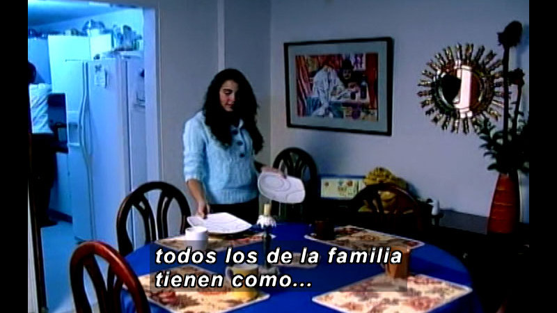 Still image from Vox Populi-Hospitality (Spanish)