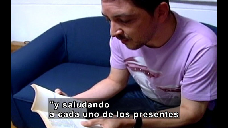 Still image from Vox Populi-Literature (Spanish)